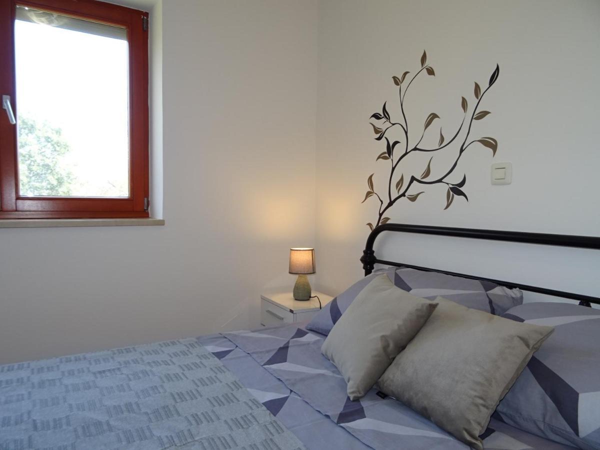 Apartment Erika Premantura Exteriér fotografie